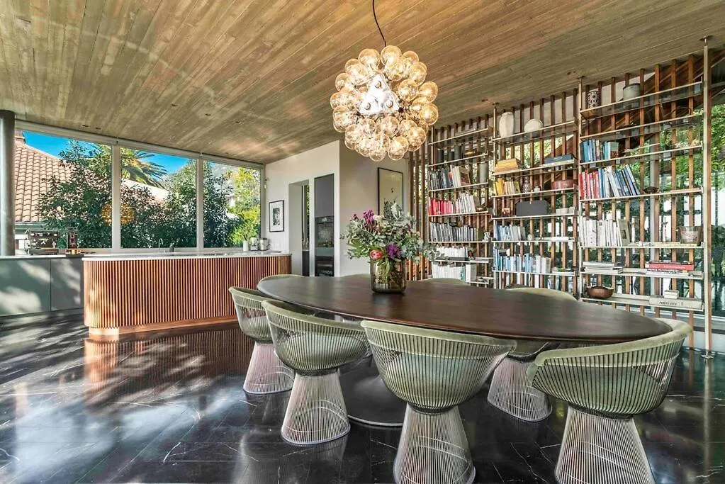 This Home, Is A True Oasis. Cape Town South Africa